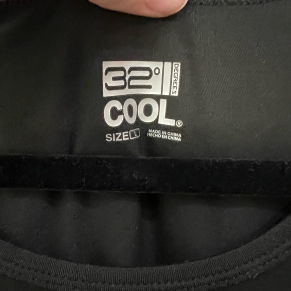 32 Degrees Black Fitted Short Sleeve T-Shirt Size Large - Picture 4 of 6